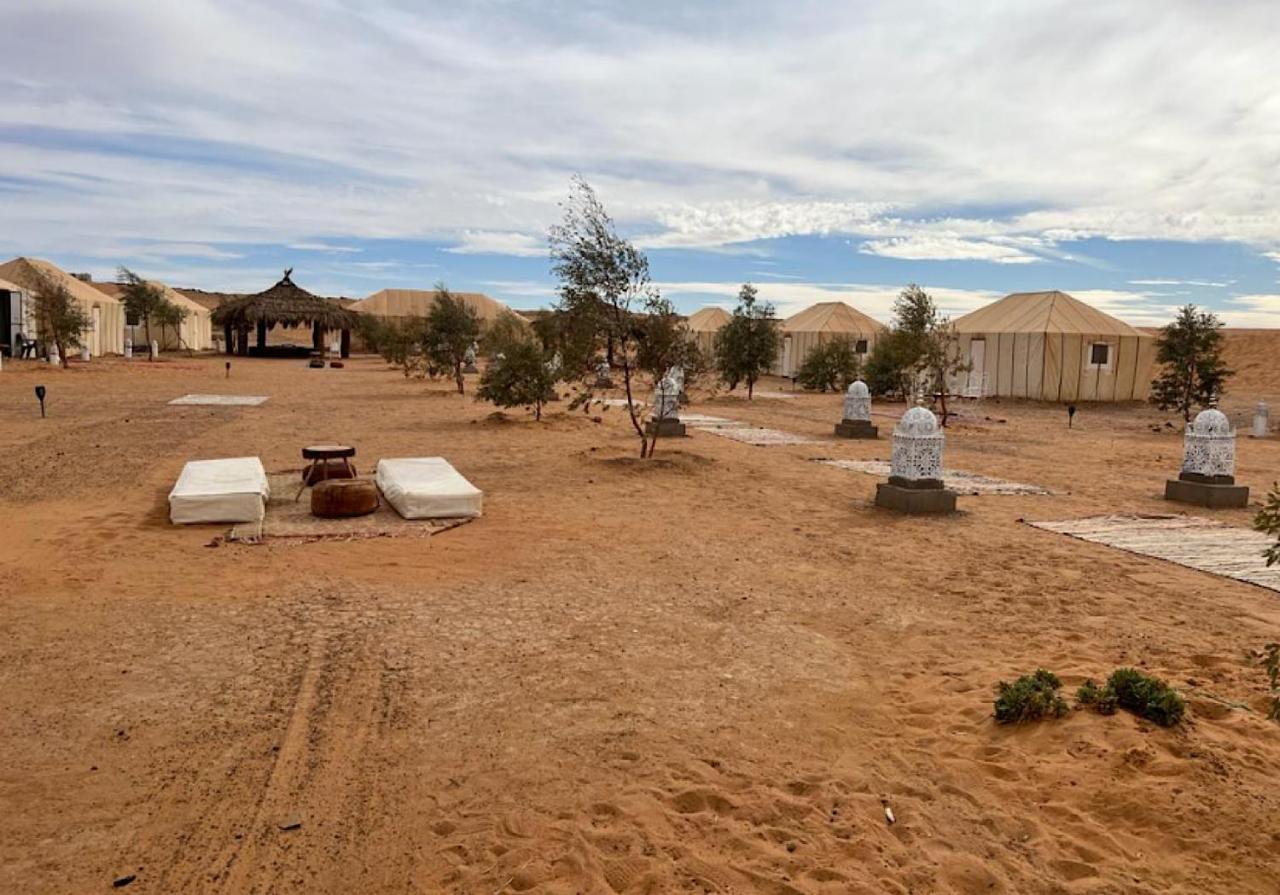 Sahara Traveling Camp Hotel Merzouga Eksteriør billede