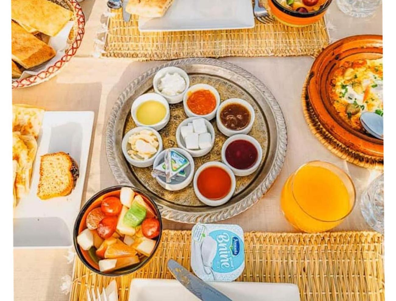 Sahara Traveling Camp Hotel Merzouga Eksteriør billede