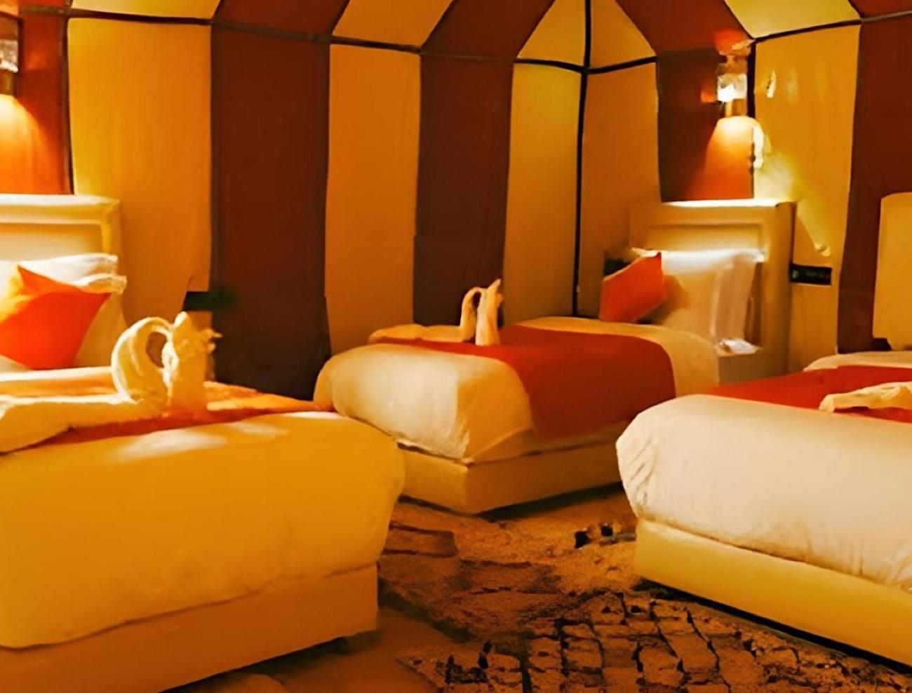 Sahara Traveling Camp Hotel Merzouga Eksteriør billede